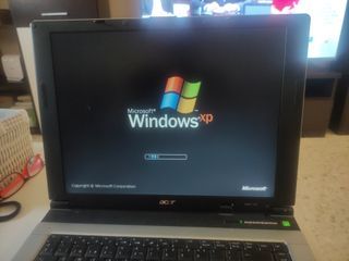 Ordenador portátil Acer Plata