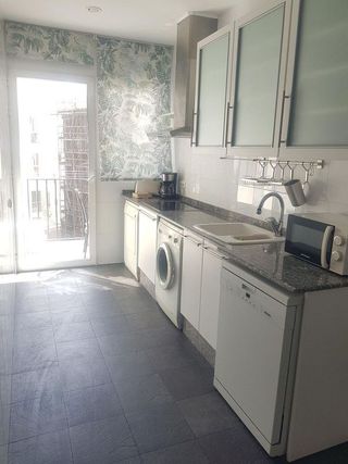 Piso en alquiler en La Roqueta en Valencia