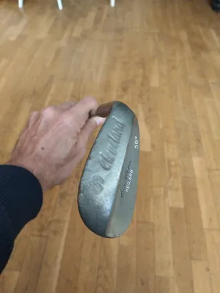 Sand wedge Cleveland Tour Action 56°