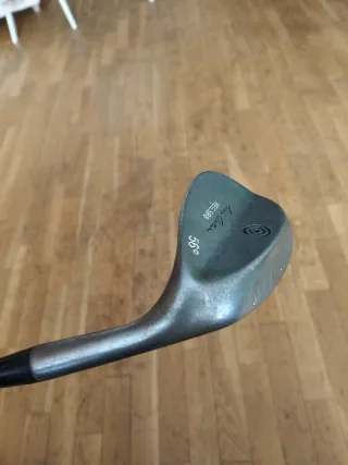 Sand wedge Cleveland Tour Action 56°