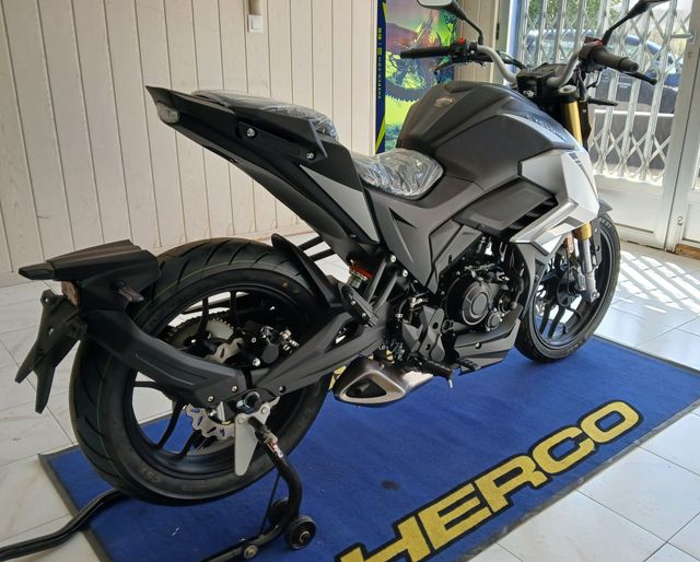 Moto Cyclone Battlo 125