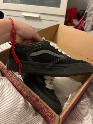 Zapatillas Vans Negras y Grises