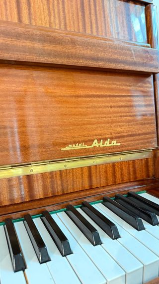 Piano Vertical HUPFELD Madera Acústico