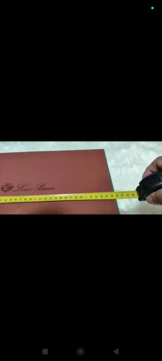 Caja y bolsa Loro Piana 