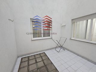 Piso en alquiler en Centro en Ourense