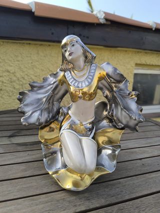 Figura Egipcia Davor Cerámica Dorada
