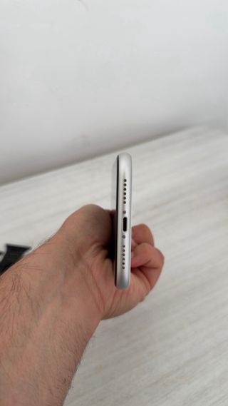 iPhone XR da 64 GB
