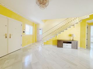 Chalet en alquiler en Elviria en Marbella