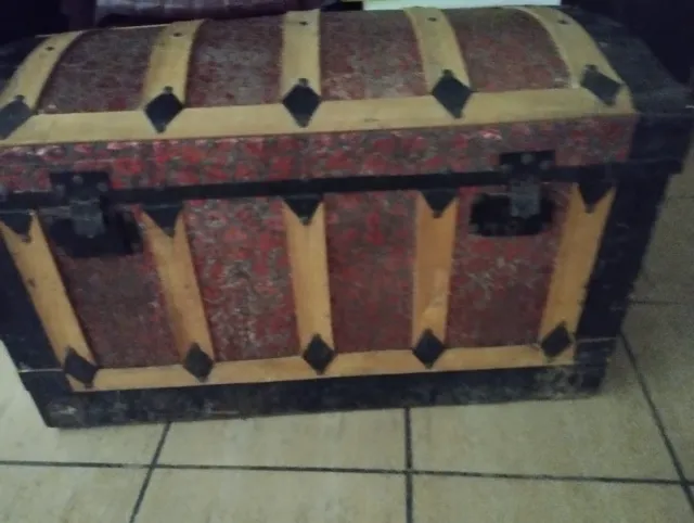 Baúl Antiguo Madera y Metal