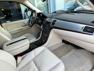 Cadillac Escalade 6.2 V8 Sport Luxury 2007