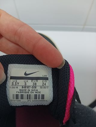 Zapatillas Nike Altas Negras y Rosas