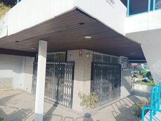 Local comercial en venta en El Bajondillo en Torremolinos