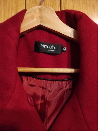 Abrigo Formula Joven Rojo