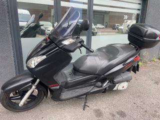 Yamaha XMax 250 para piezas o dar de baja