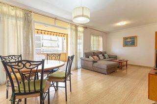 Piso en venta en Babel en Alicante