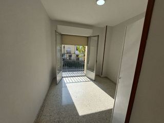 Piso en alquiler en Carolina (La)