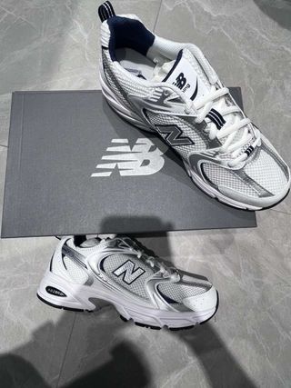 NewBalance 530 Azul plata Talla  40