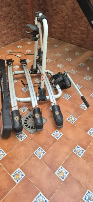 Portabicicletas de bola