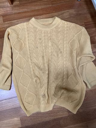 Maglione giallo treccia