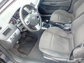 Opel Astra 2007