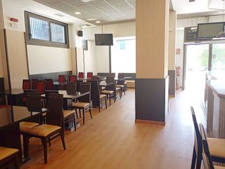 Local comercial en venta en As Lagoas en Ourense