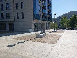 Local comercial en venta en As Lagoas en Ourense