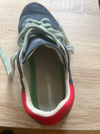 Zapatillas Coolway azules y rojas