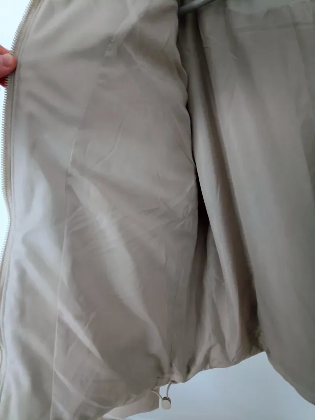 Chaqueta Zara Beige Acolchada Con Capucha