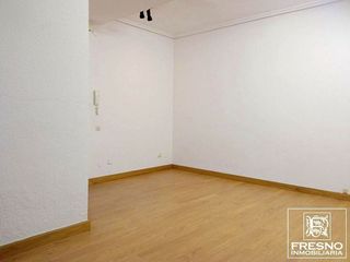 Oficina en alquiler en Cuatro Caminos en Santander