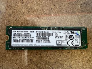 Disco Duro Samsung NVMe 256GB MZVLW256HEHP