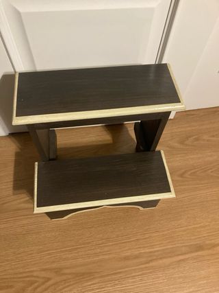 Escalerita de madera 2 peldaños