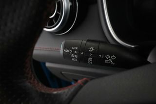 MG HS 1.5 Luxury