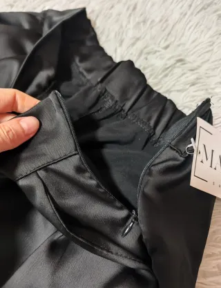 Conjunto negro satinado