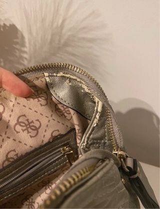 Bolso Guess Plateado Vintage