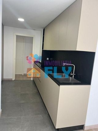 Piso en alquiler en Centro en Ourense