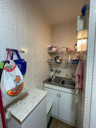 Piso en venta en La Carihuela en Torremolinos