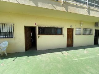 Piso en venta en La Carihuela en Torremolinos