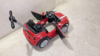 Coche Minnie Cooper Rojo