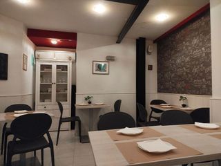 Local comercial en alquiler en Centro en Teruel