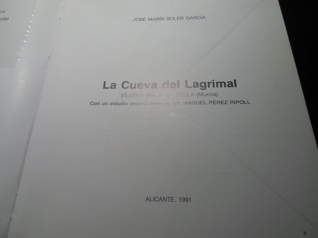 LA GROTTA DEL LAGRIMAL - J. M. SOLER GARCIA
