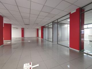 Oficina en alquiler en O Berbés - Peniche en Vigo