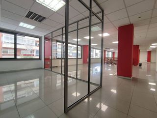 Oficina en alquiler en O Berbés - Peniche en Vigo