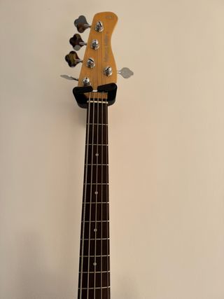Bajo eléctrico Sire Marcus Miller V3 (5 cuerdas)