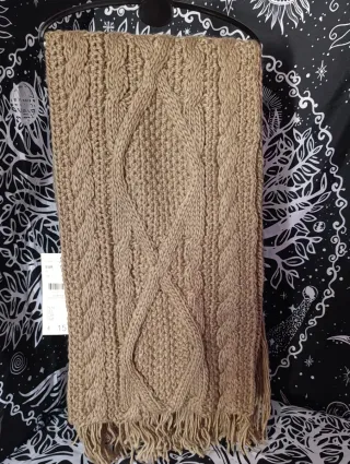 Bufanda unisex trenzada beige