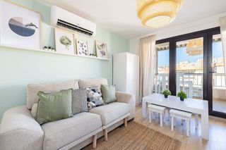 Piso en venta en Parque Mediterráneo - Santa Paula en Málaga