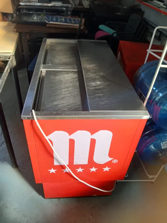 Botellero refrigerado Mahou