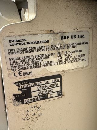 Motores fueraborda Evinrude 200 HP