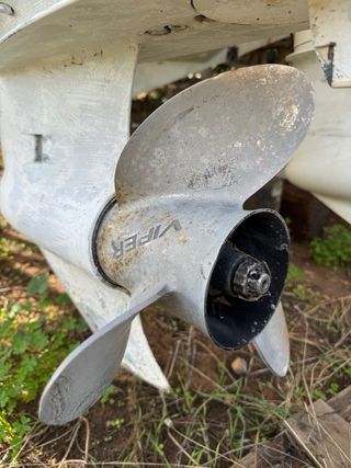 Motores fueraborda Evinrude 200 HP