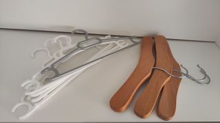 ARMARIO INFANTIL IKEA COLOR GRIS CON PEGATINAS