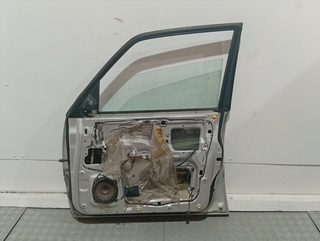 PUERTA DELANTERA DERECHA MITSUBISHI MONTERO (V60/